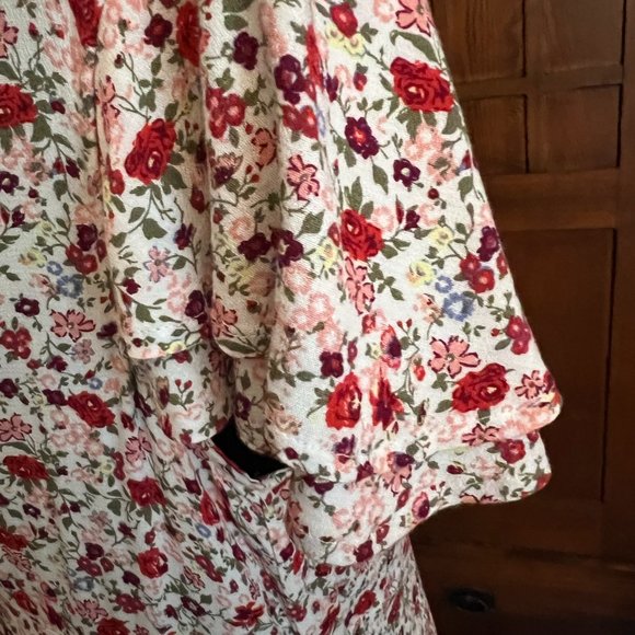 Xhilaration Floral Print Dress Size Medium - Picture 4 of 7